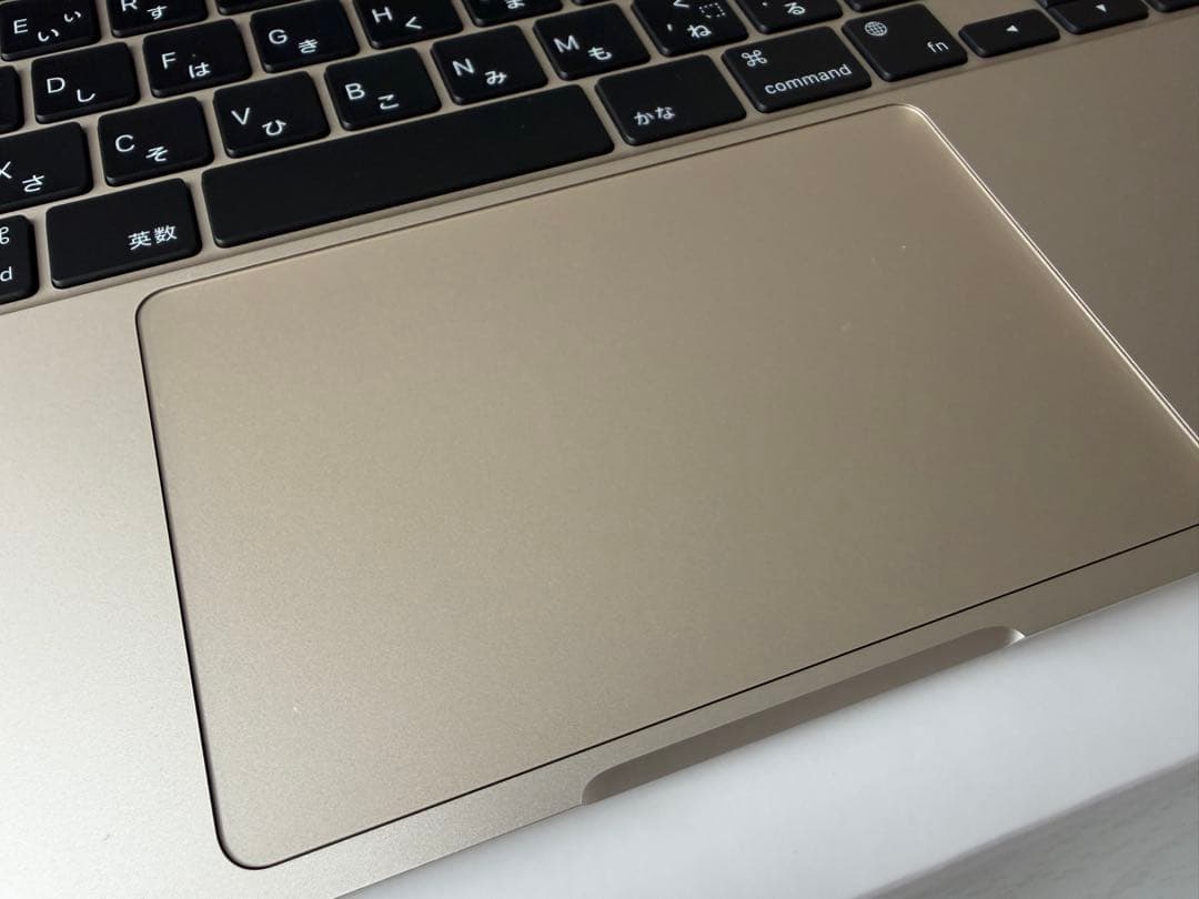 【美品】MacBook Air M3 13インチ 16G 512G スターライト