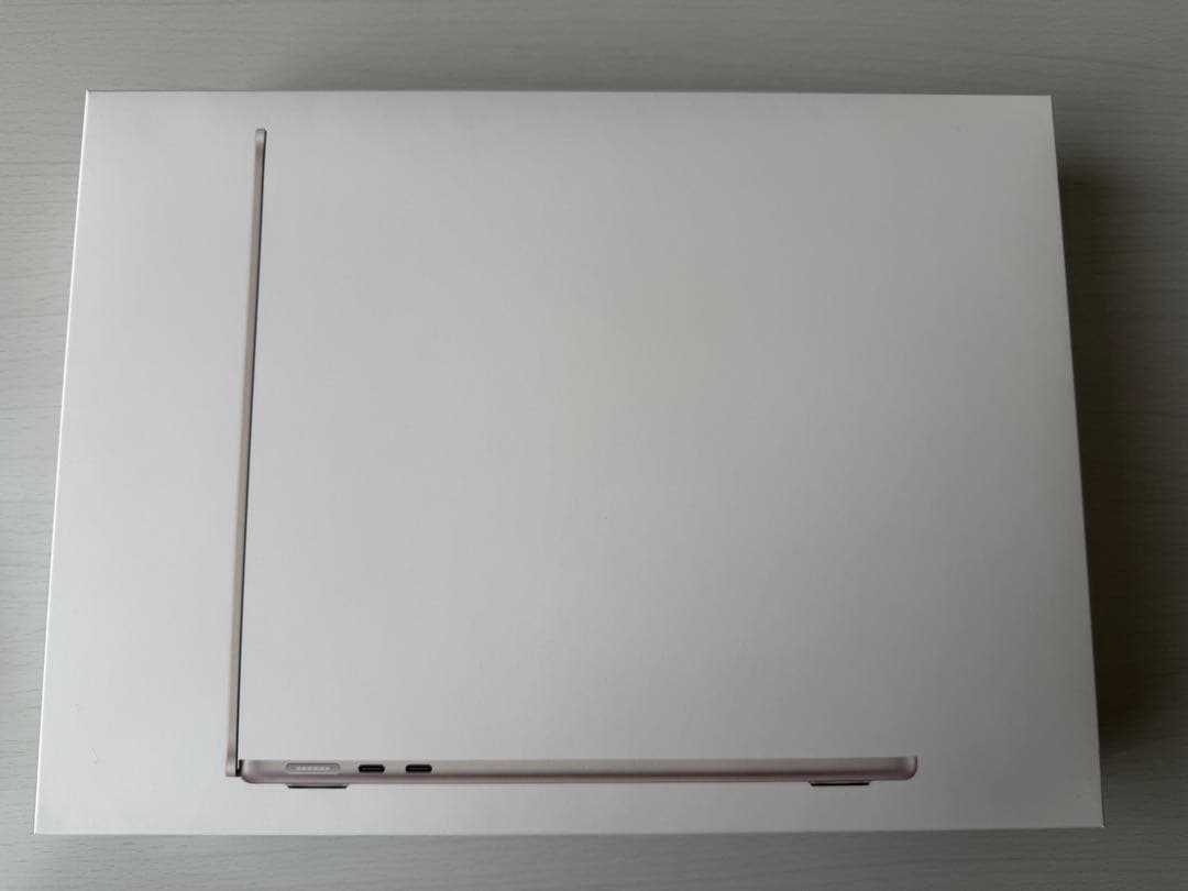 【美品】MacBook Air M3 13インチ 16G 512G スターライト
