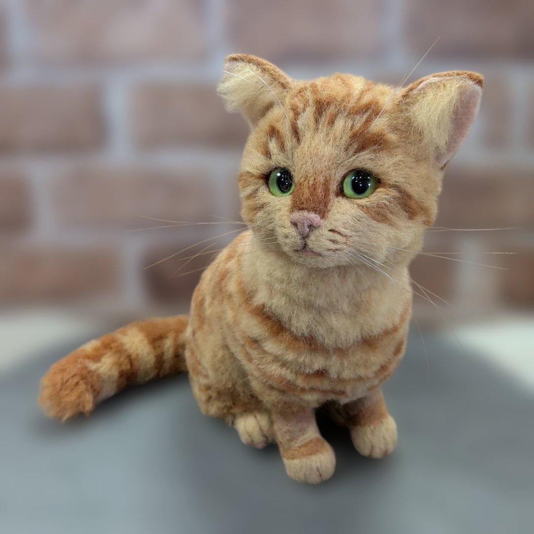 羊毛フェルトハンドメイド 茶トラ猫 ぬいぐるみ