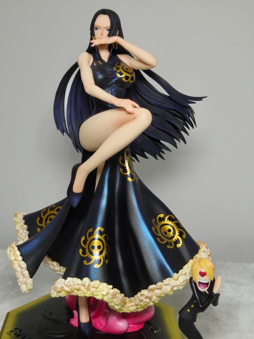 ワンピース ボア・ハンコック 黒金ver AS Studio フィギュア