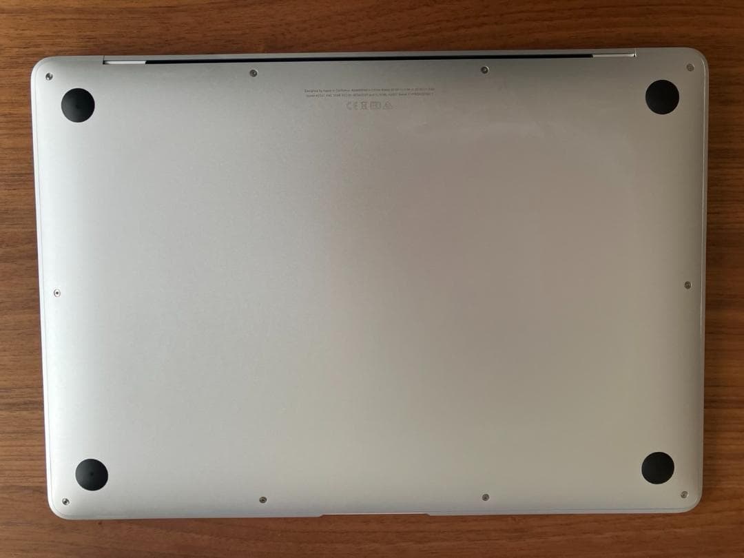 MacBook本体 Apple MacBook Air 2020 M1 8GB 256GB