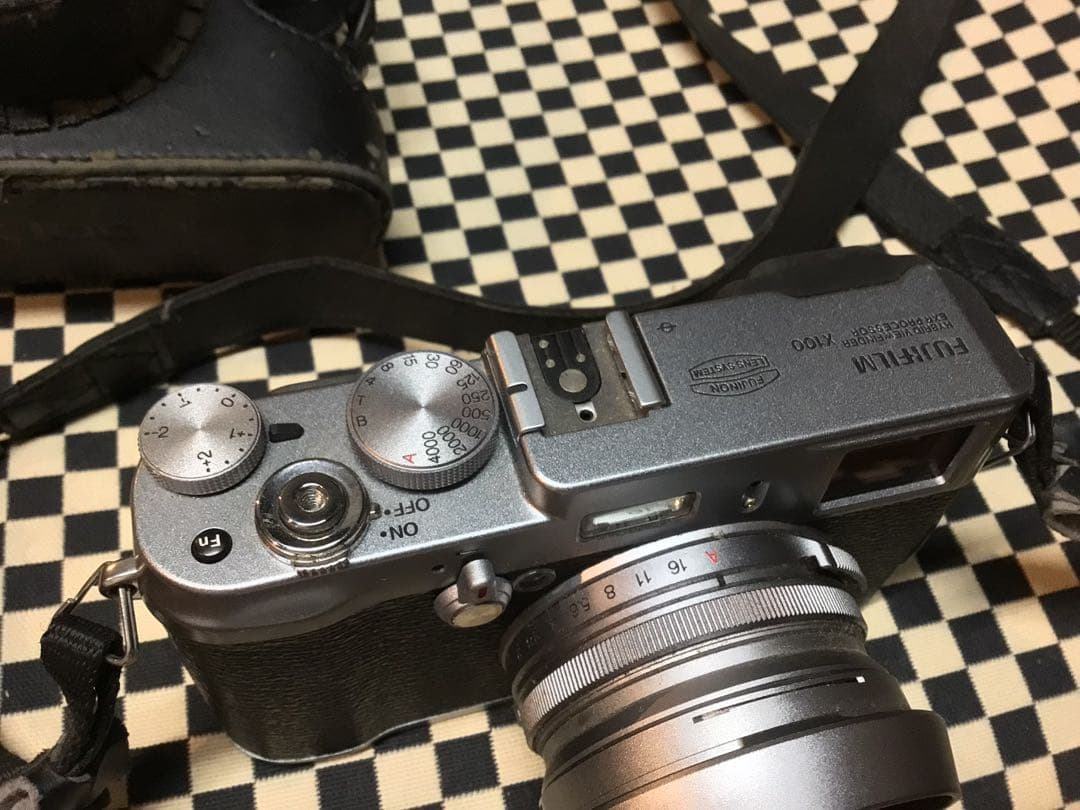 Fujifilm フジフイルム fine pix X100 ライカ SONY