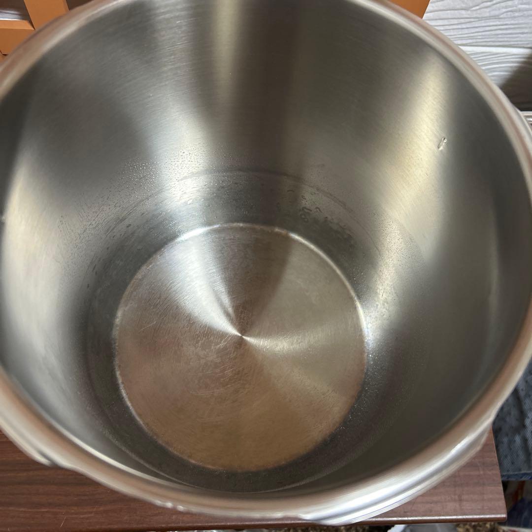 Tupperware PERFECT KITCHEN 圧力鍋 9L 良品