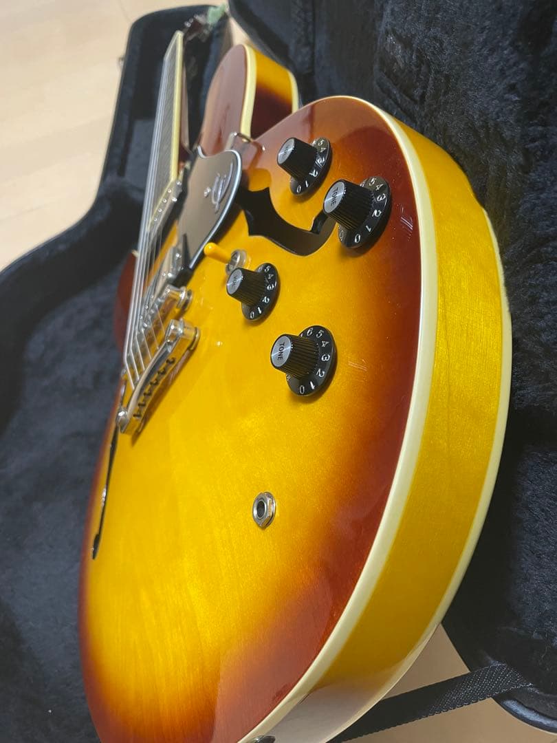 エピフォンES335カスタムショップ製2009年製青島『Qingdao』工場製造