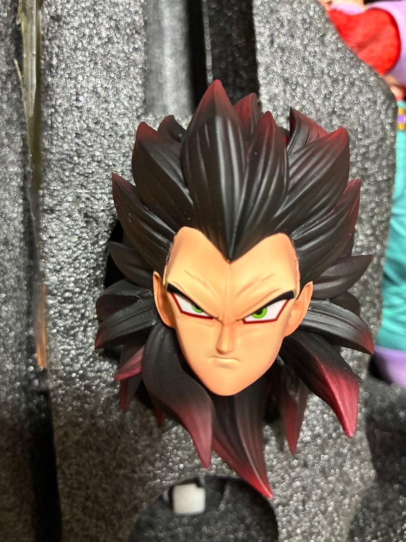 ドラゴンボール　スーパーサイヤ人4 孫悟空＆ベジータ　2体セット　新品未使用品。