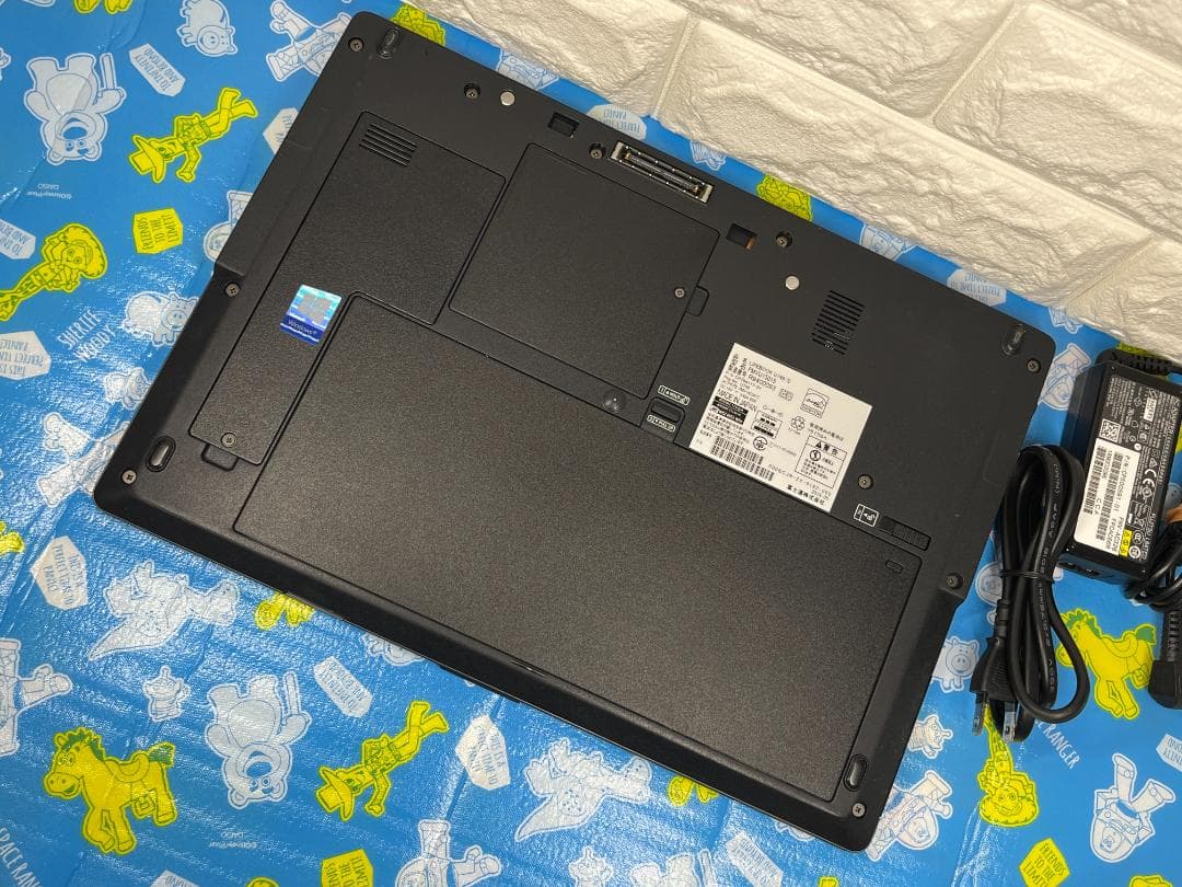超美品 Office2024 美品 富士通 U748/S 14型 ノートPC