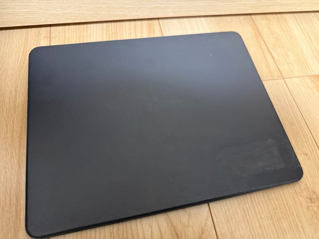 純正品12.9インチ iPad Pro Smart Keyboard Folio
