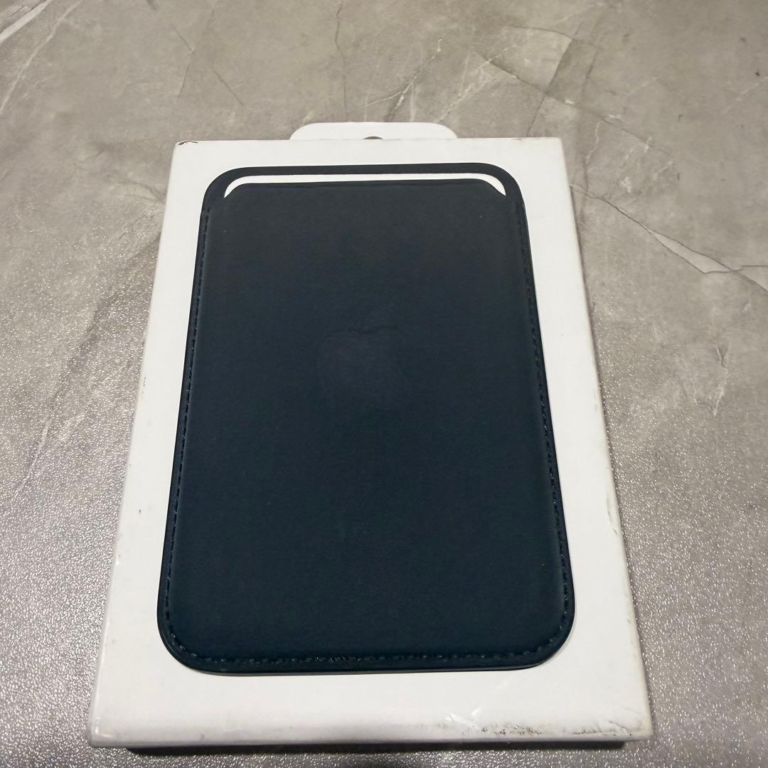 Apple純正MagSafe対応iPhoneファインウーブンウォレット・ブラック