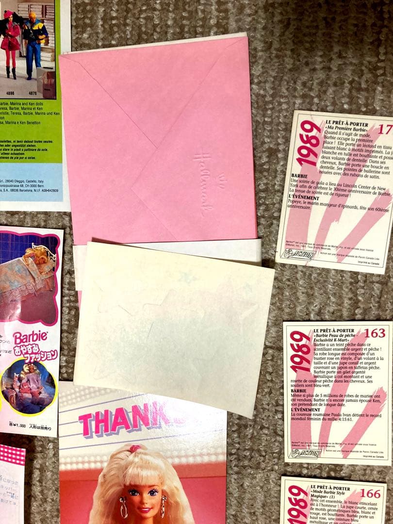 バービーのトレカ、サンキューカード+封筒、非売品のパンフレット等　紙製品　レア