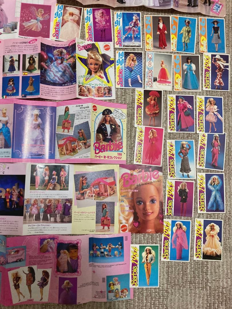 バービーのトレカ、サンキューカード+封筒、非売品のパンフレット等　紙製品　レア