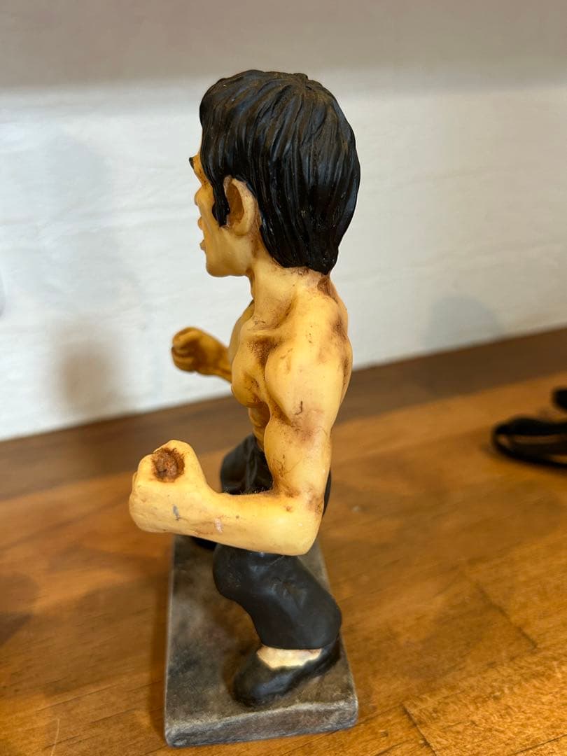 ブルース・リー「燃えよドラゴン」　フィギュア