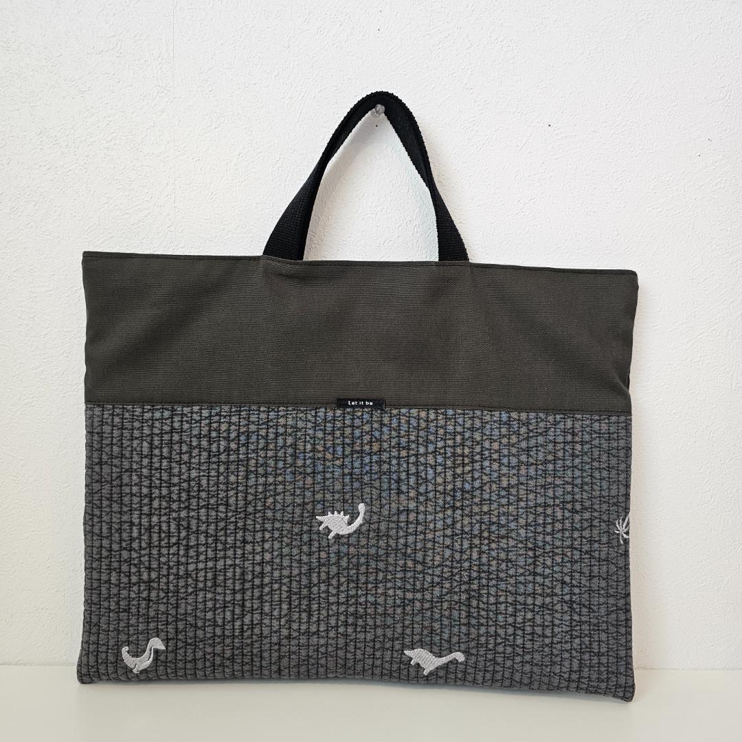入学・入園3点セット★ヌビ　刺繍　恐竜①レッスンバッグ・上履き入れ・ナップ