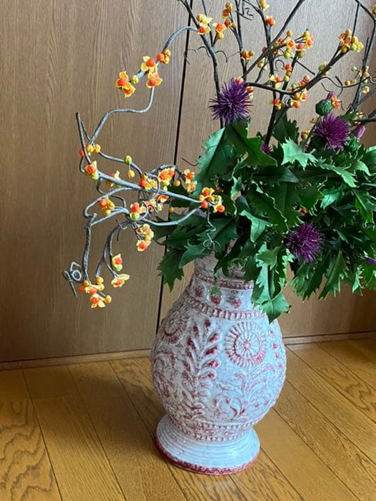 ハンドメイドパンフラワー　パンアートアレンジメントあざみとツルウメモドキ　秋の花