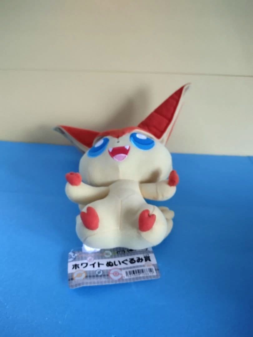 ポケモンぬいぐるみ ビクティニ ニャース ポケモンセンター