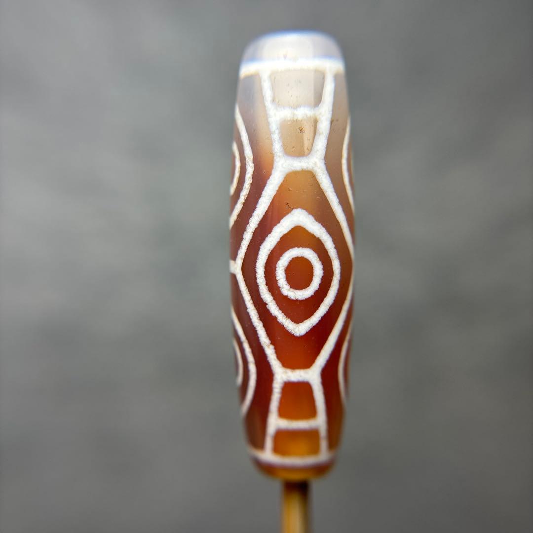 玉髄　バイカラー龍眼天珠　2-134