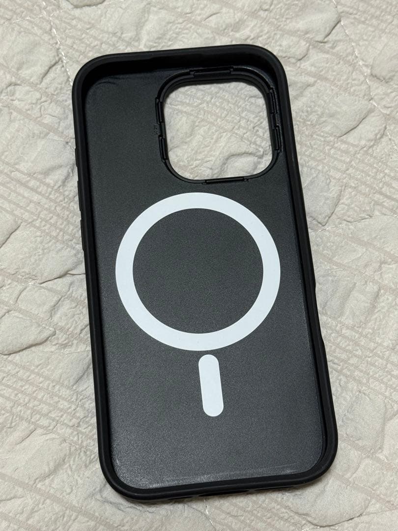 Casetify iPhone16pro用 ケース ちいかわ うさぎ