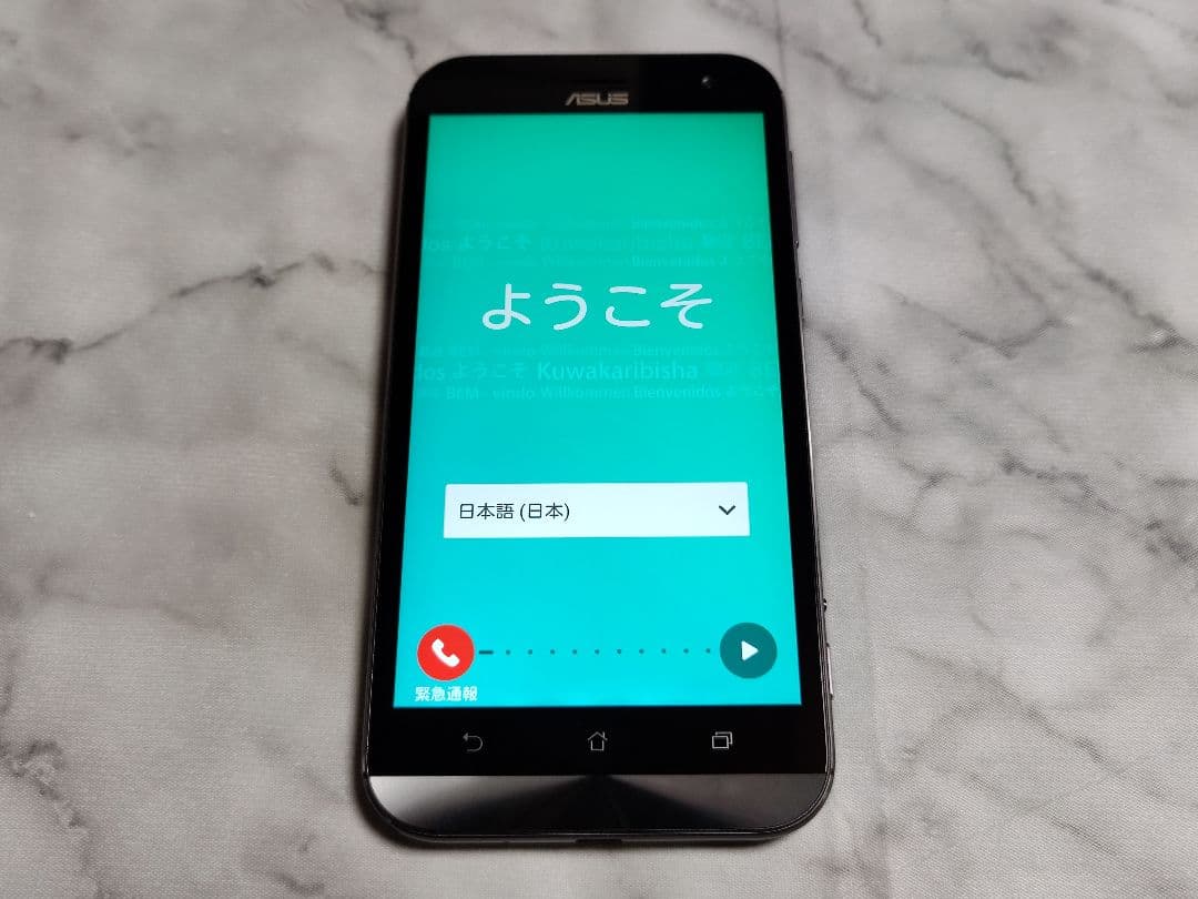 スマートフォン本体 ZenFone Zoom (ZX551ML) 4GB/32GB