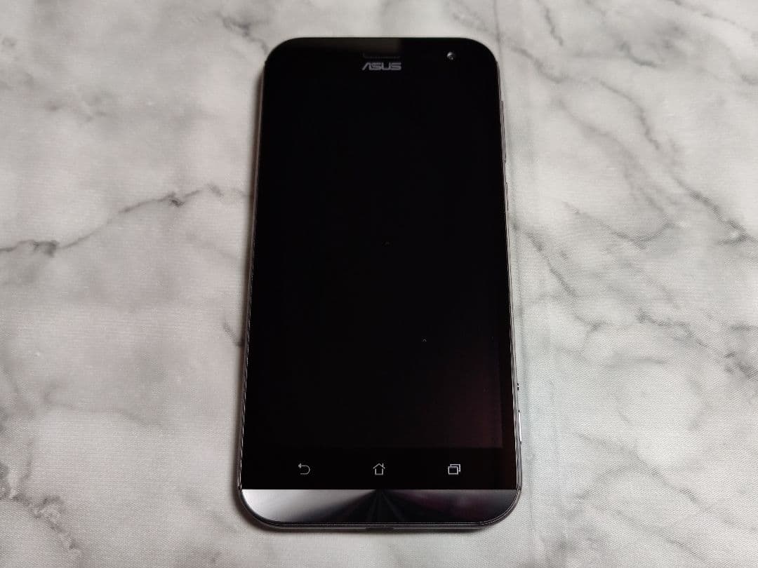 スマートフォン本体 ZenFone Zoom (ZX551ML) 4GB/32GB