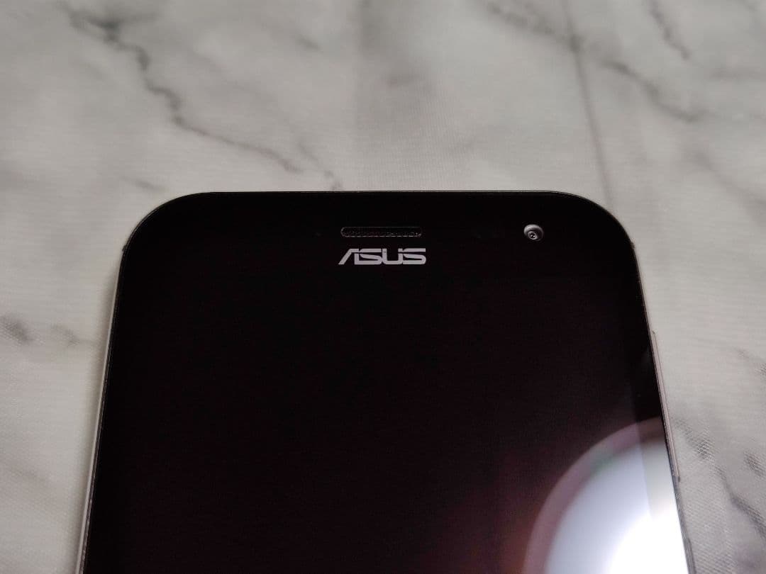 スマートフォン本体 ZenFone Zoom (ZX551ML) 4GB/32GB