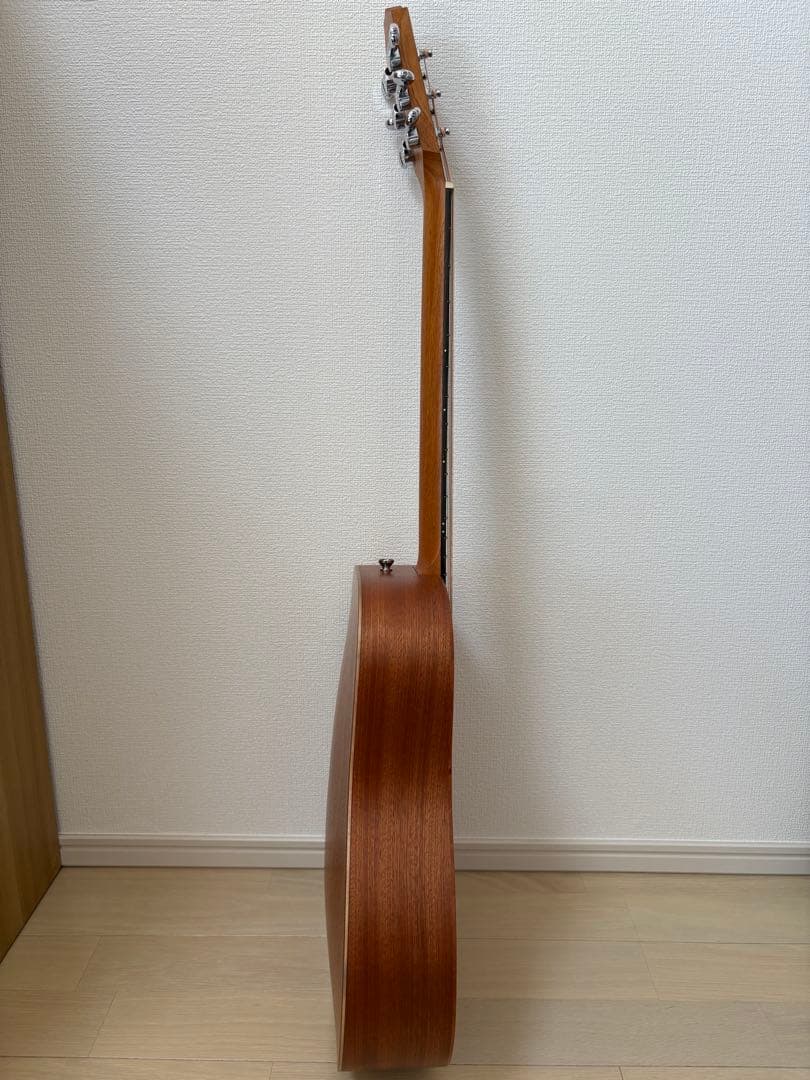 【美品】Baby Taylor ミニアコースティックギター カポ・ピック付き