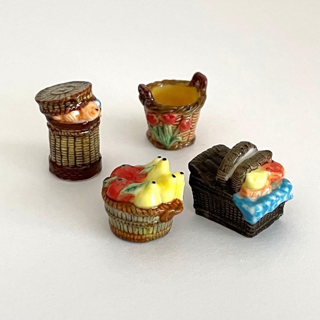パニエの王様　レア　フェーブ　ヴィンテージ　フェーヴ　ミニチュア　陶器　カゴ