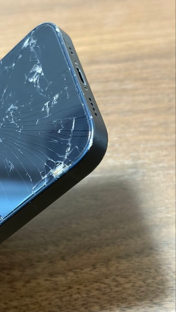 【動作正常】iPhone 12 mini 64GB SIMフリー 背面割れ