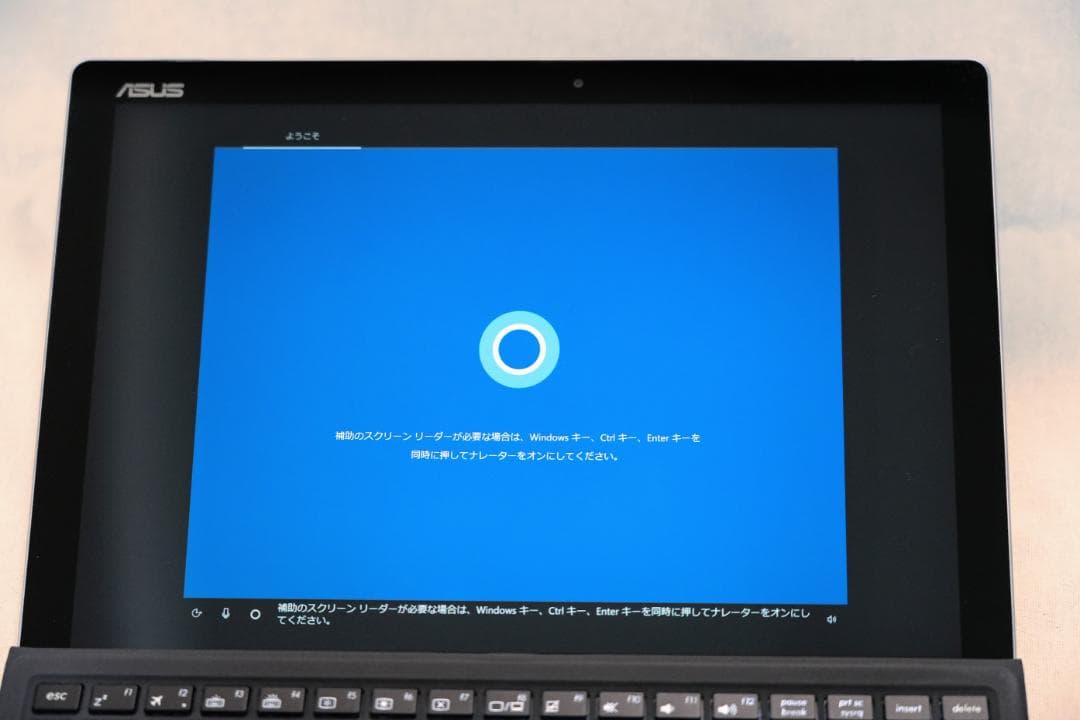 ASUS T304UA 2in1 Windows10 タブレットPC