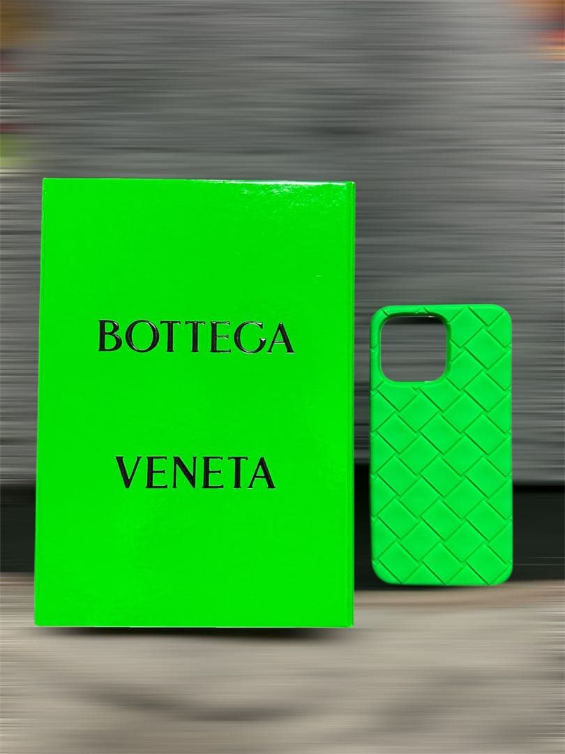 超美品‼︎BOTTEGA VENETA iPhone16 ProMax
