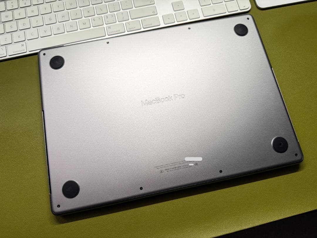 【24h限定18万】M1 Max MacBookPro 64GBメモリ 34コア