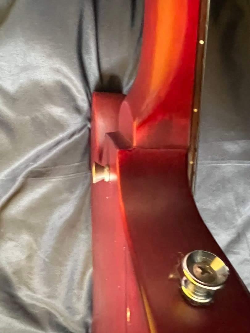 Epiphone Firebird ギアレスチューナーエレキギター　ケース付き