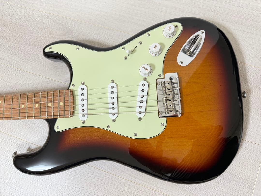 Fender MEXストラトCS製Fat’60s PU付限定品 全体調整仕上げ済