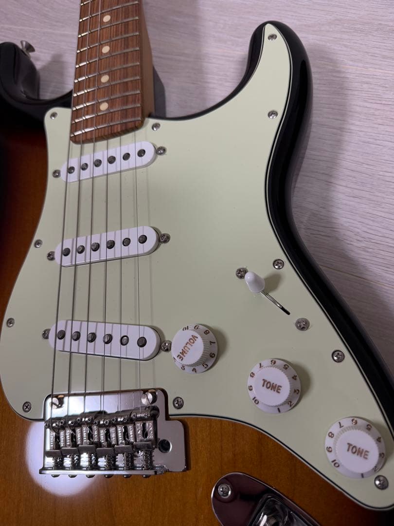 Fender MEXストラトCS製Fat’60s PU付限定品 全体調整仕上げ済