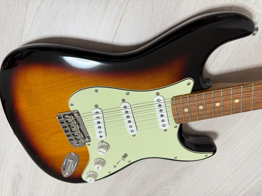 Fender MEXストラトCS製Fat’60s PU付限定品 全体調整仕上げ済