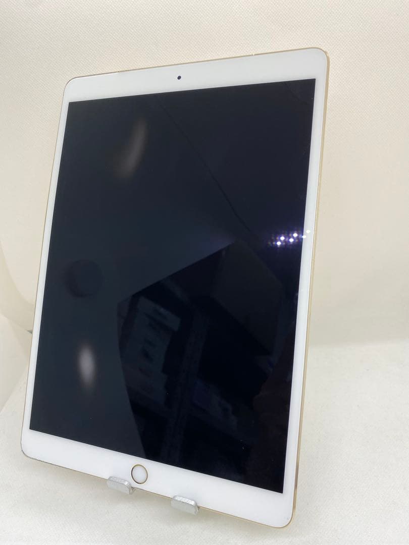 iPad Pro (10.5 インチ) 64GB ゴールド 7J2D3