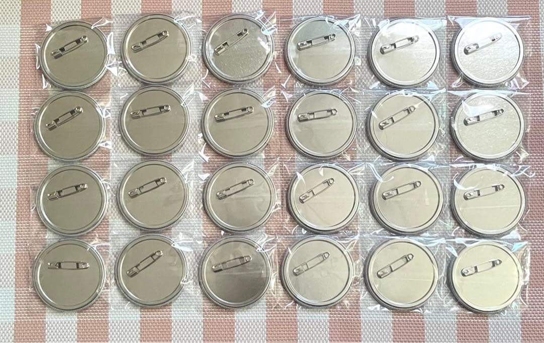 ブルーロック　糸師冴　ファボテリア 悪魔　缶バッジ