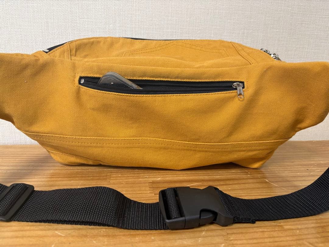 ハンドメイド　デニムリメイク　ウエストポーチ　ボディバッグ　お揃い　セット