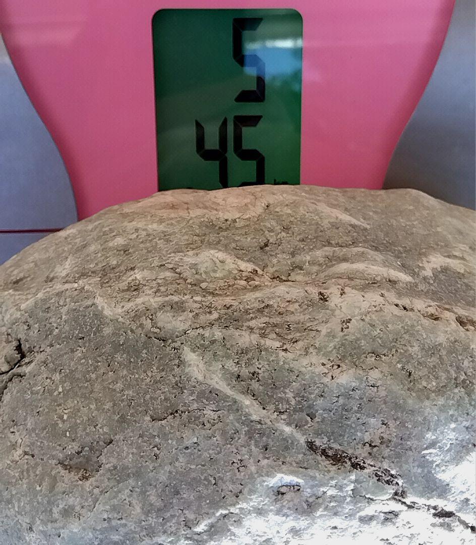 ★翡翠原石★糸魚川翡翠【姫川転石・川ズレ・ウブ石5.5kg】