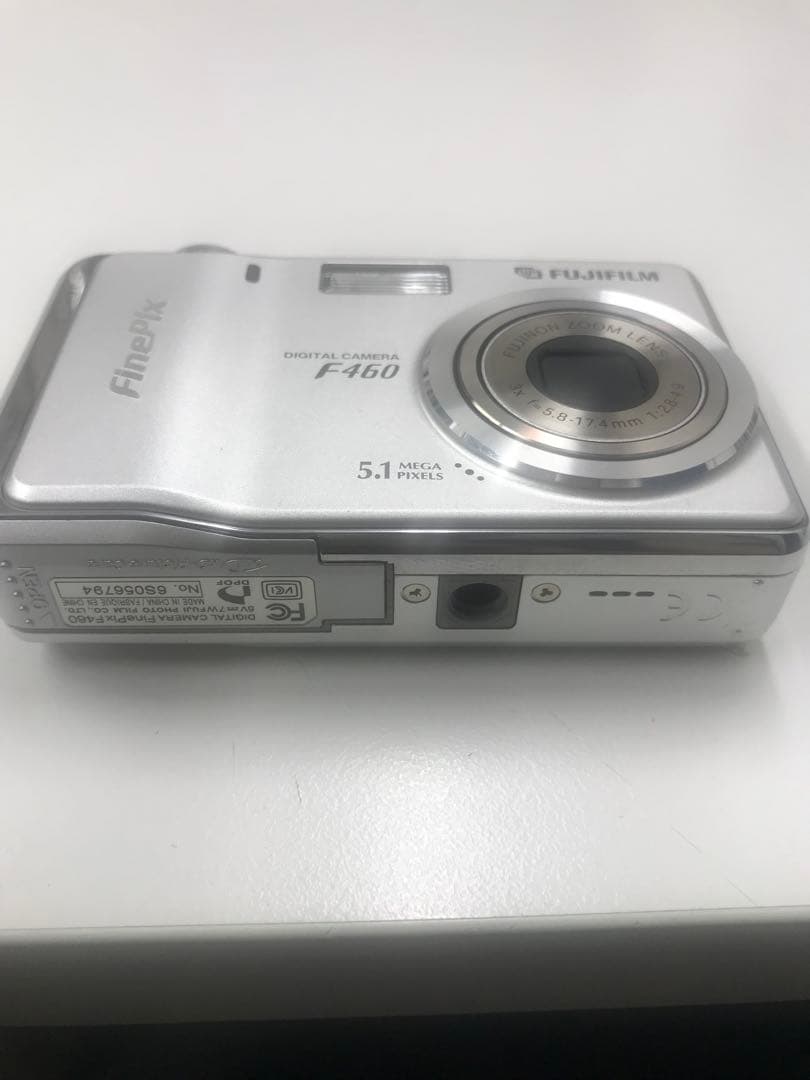 FUJIFILM 富士フイルム デジタルカメラ FinePix F460