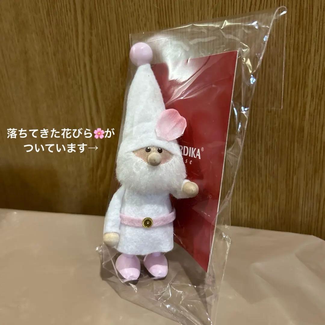 ノルディカニッセ　桜色ニッセ　さくらニッセ　　ピンクベルト　サンタ　お花見