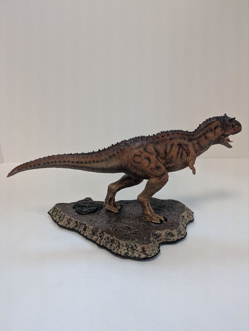 プライム1スタジオ　ジュラシックワールド　カルノタウルス（箱なし・開封品）