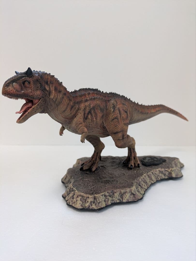 プライム1スタジオ　ジュラシックワールド　カルノタウルス（箱なし・開封品）