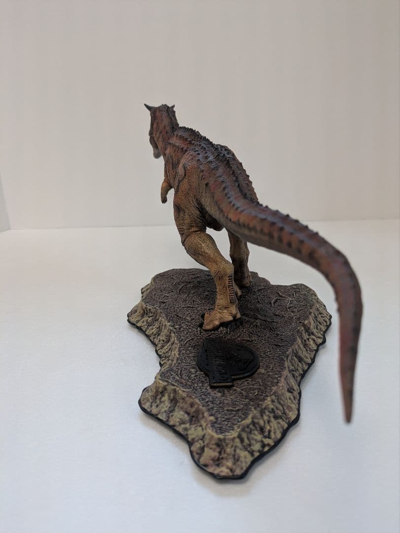プライム1スタジオ　ジュラシックワールド　カルノタウルス（箱なし・開封品）