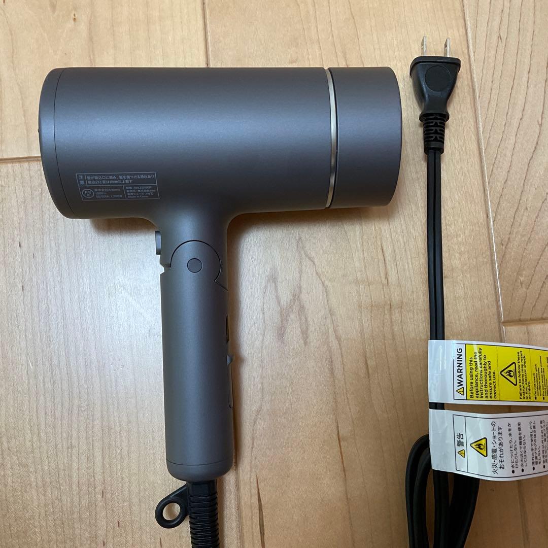 ☆サロニア☆グロッシーヘアドライヤー☆ほぼ未使用☆