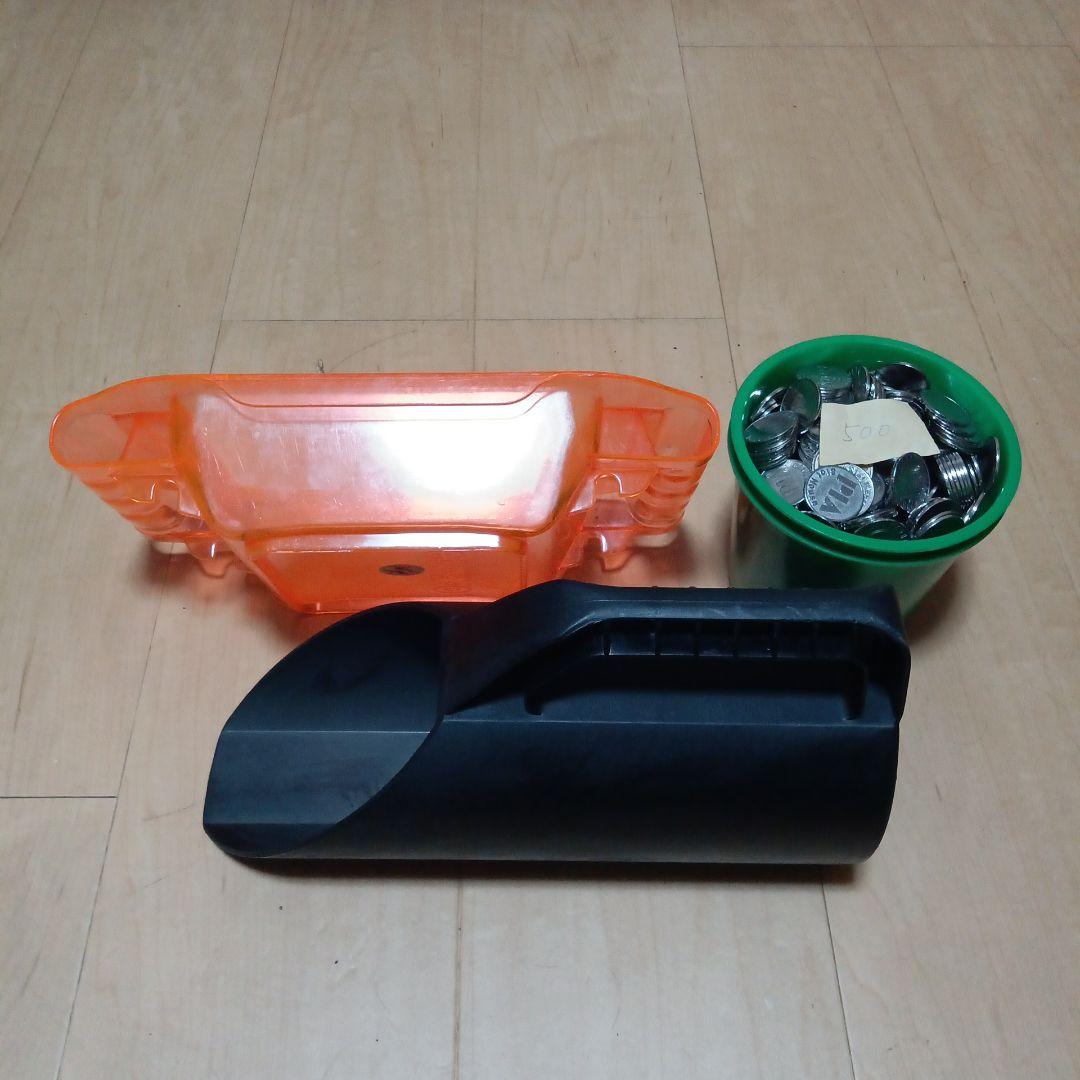 メダル25πバラ柄500枚.メダルジョッキ.ドル箱.メダルカップ3個