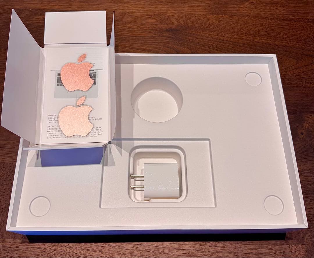 MacBook本体 MacBook Air Intel Core i5 13.3 inch