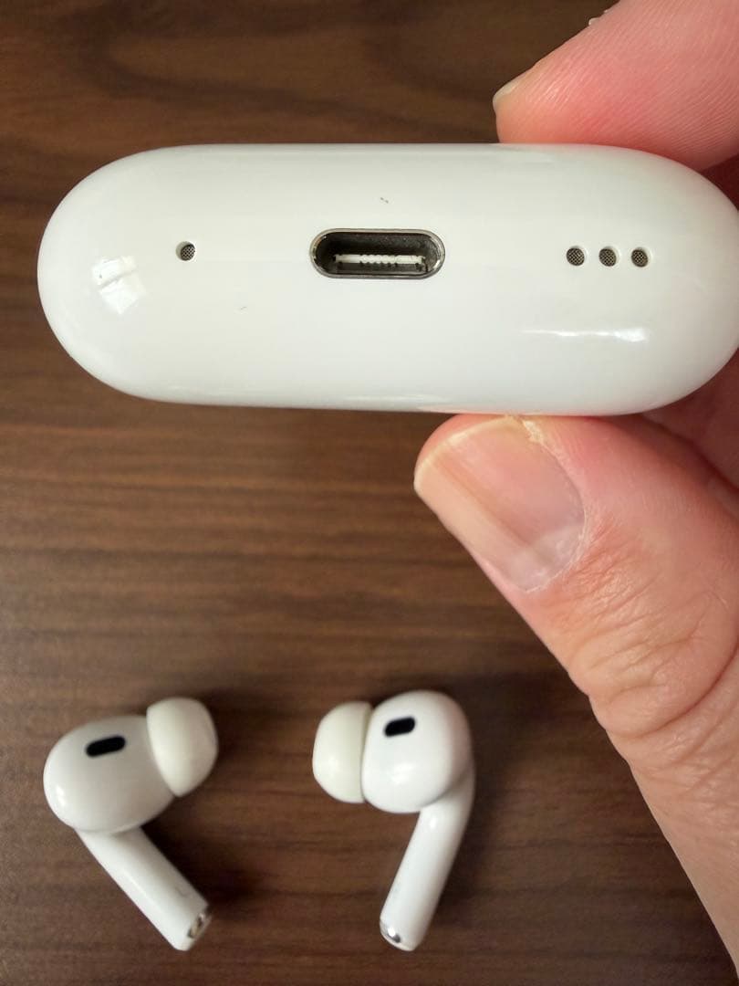 Apple AirPods Pro2 第二世代 本体 充電ケース付き