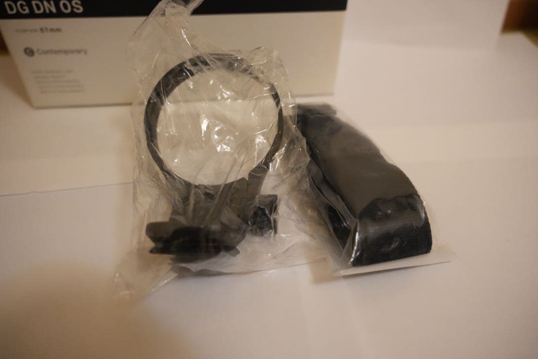 SIGMA 100-400mm F5-6.3 DG DN OS ソニー　三脚座付