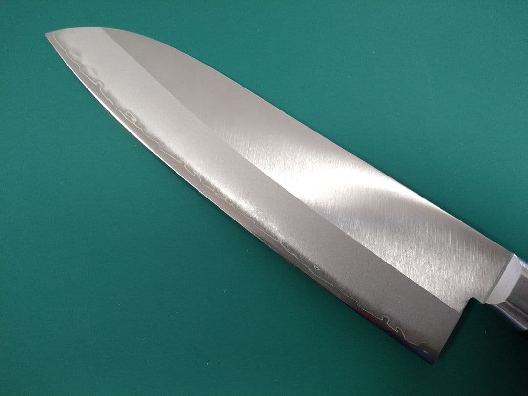 新品　安田刃物　VG10(V金10号)本割込　関虎徹　三徳