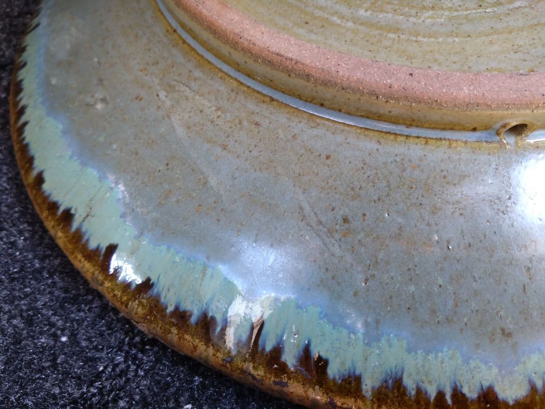 小樽窯 白勢栄悦 陶苑 大皿　緑玉織部　均青釉　作家　陶印　昭和