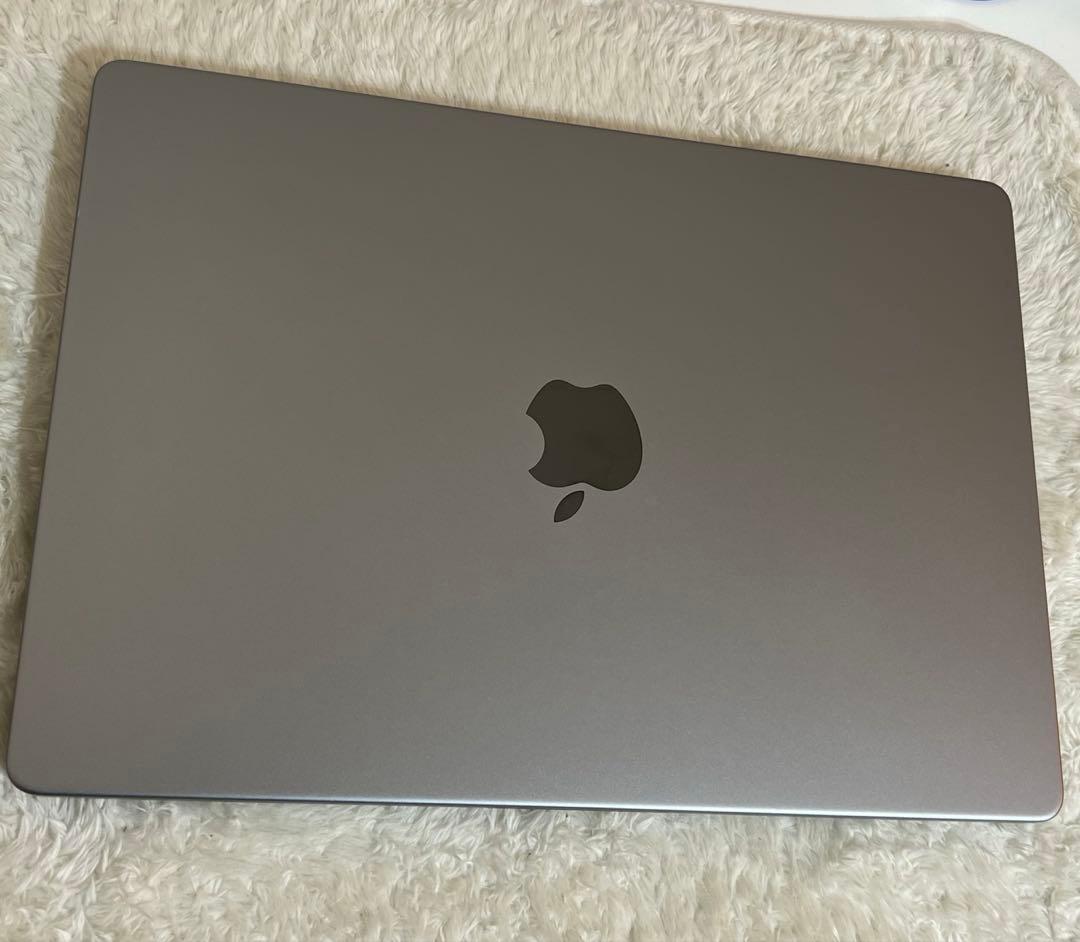 ★MacBook Pro M1 Pro 16GB/1TB 2021 14インチ